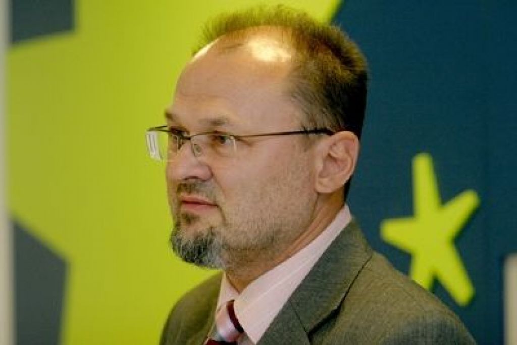 Rupel: Katastrska meja ni državna meja