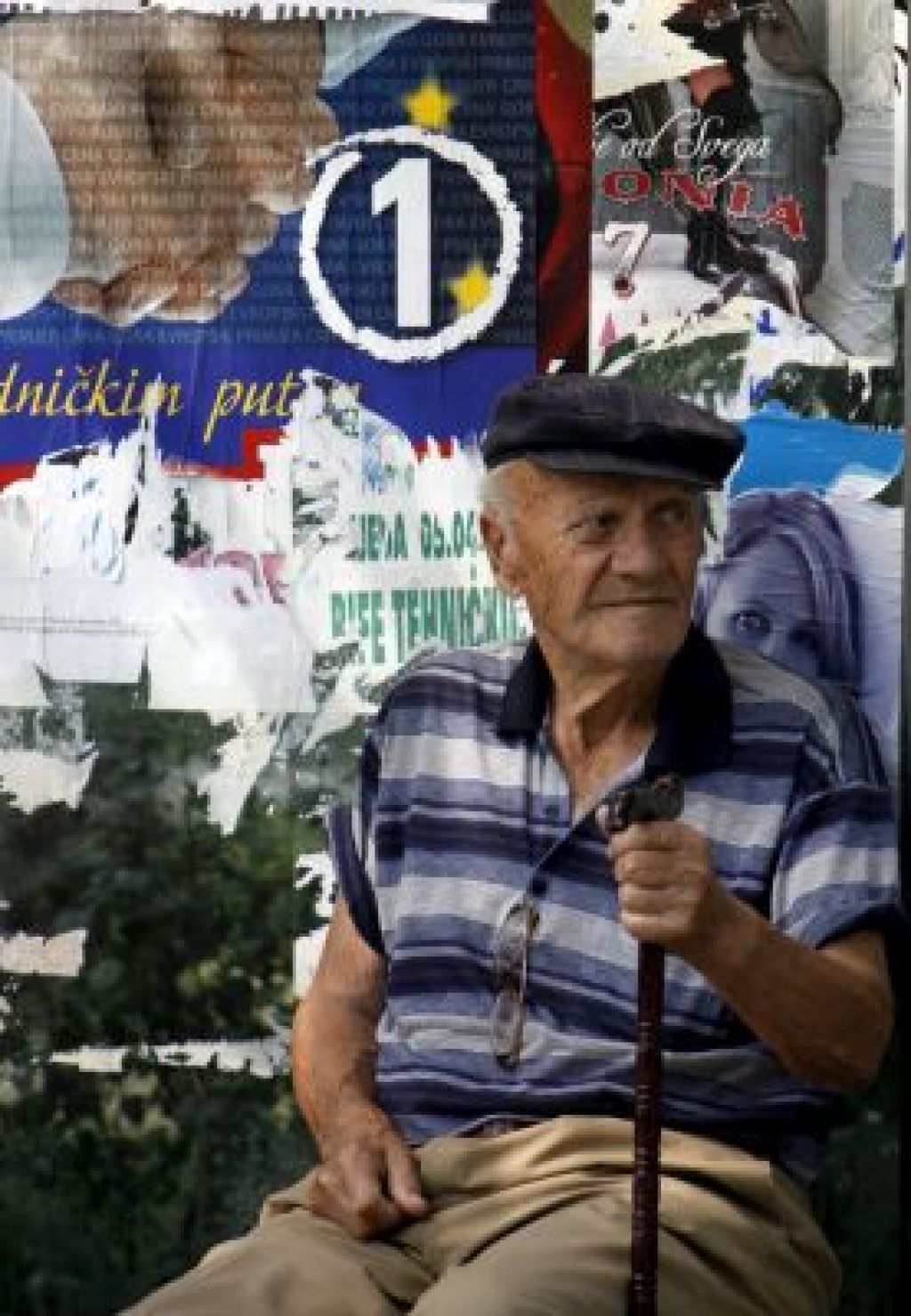 V Črni gori zaprli volišča