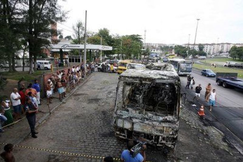 Vojska na ulicah Ria de Janeira