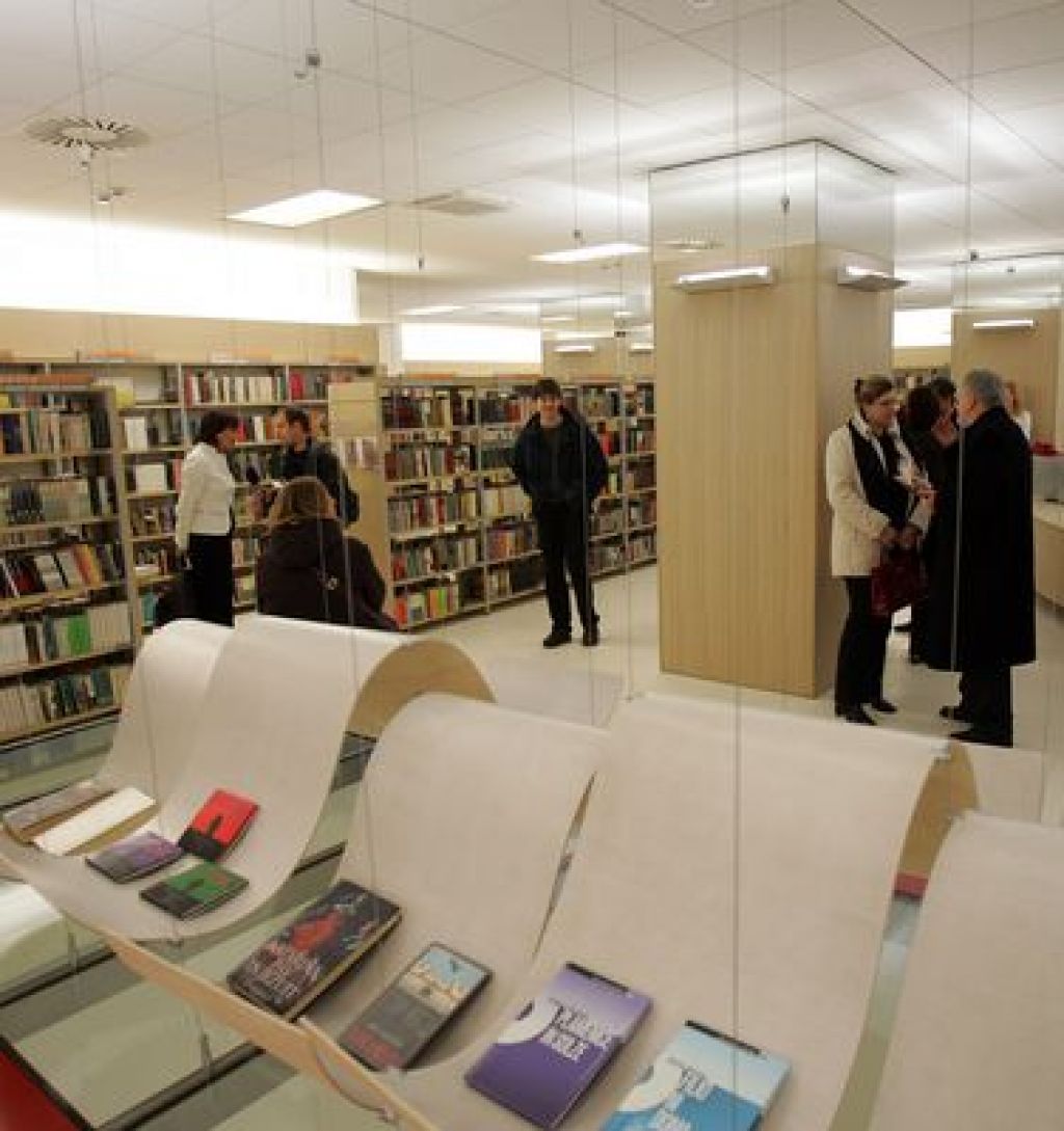 Knjižnico Otona Župančiča odprli na novi lokaciji