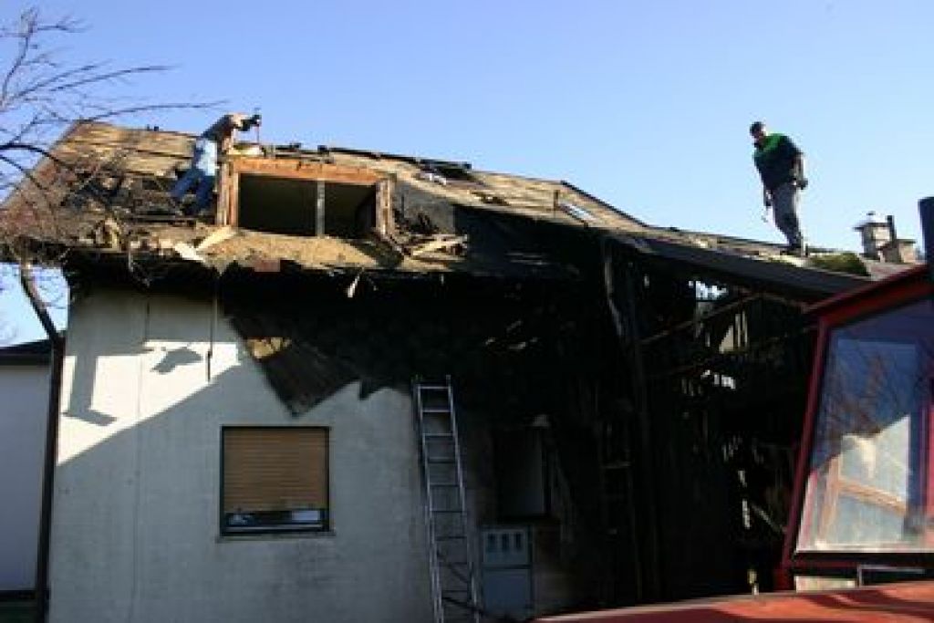 Požar v Naklem povzročil za 25 milijonov tolarjev škode