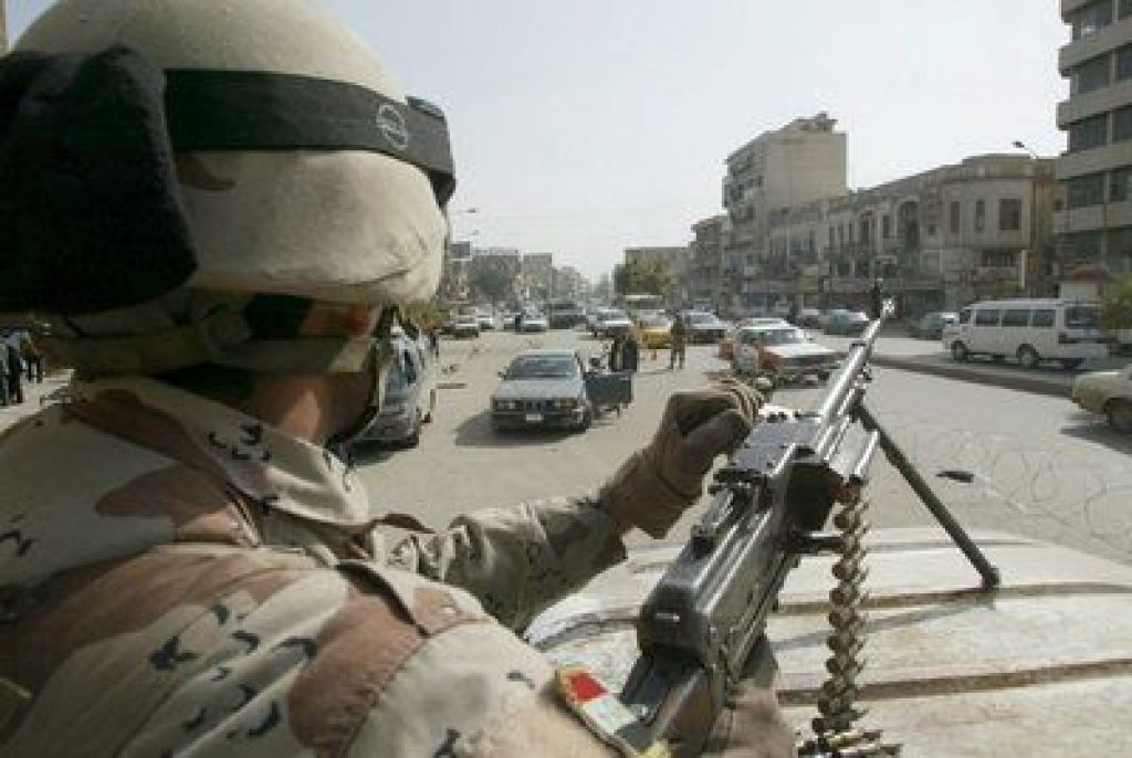 Več deset mrtvih v iraško-ameriškem napadu
