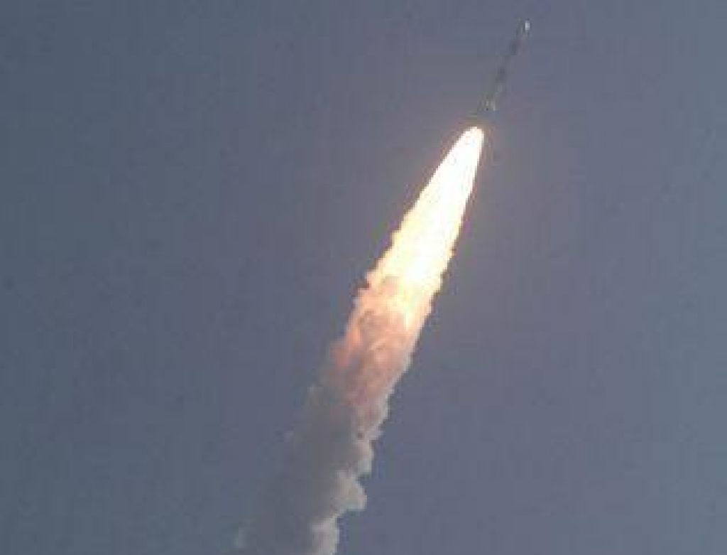 Indija izstrelila nadzvočno vodeno raketo