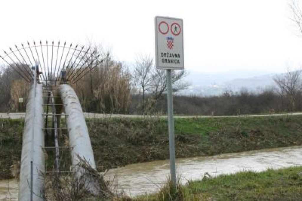 Stranke v Sloveniji ne nasprotujejo arbitraži o meji