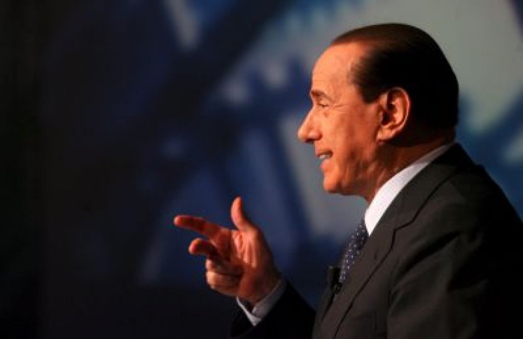 Berlusconi za podaljšanje misije v Afganistanu