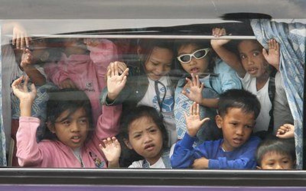 Filipinski ugrabitelj se je predal, otroci izpuščeni