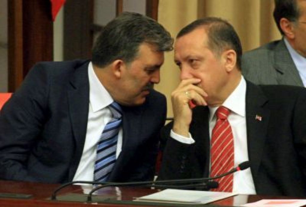 Predsednik vlade Pahor o krepitvi sodelovanja s Turčijo