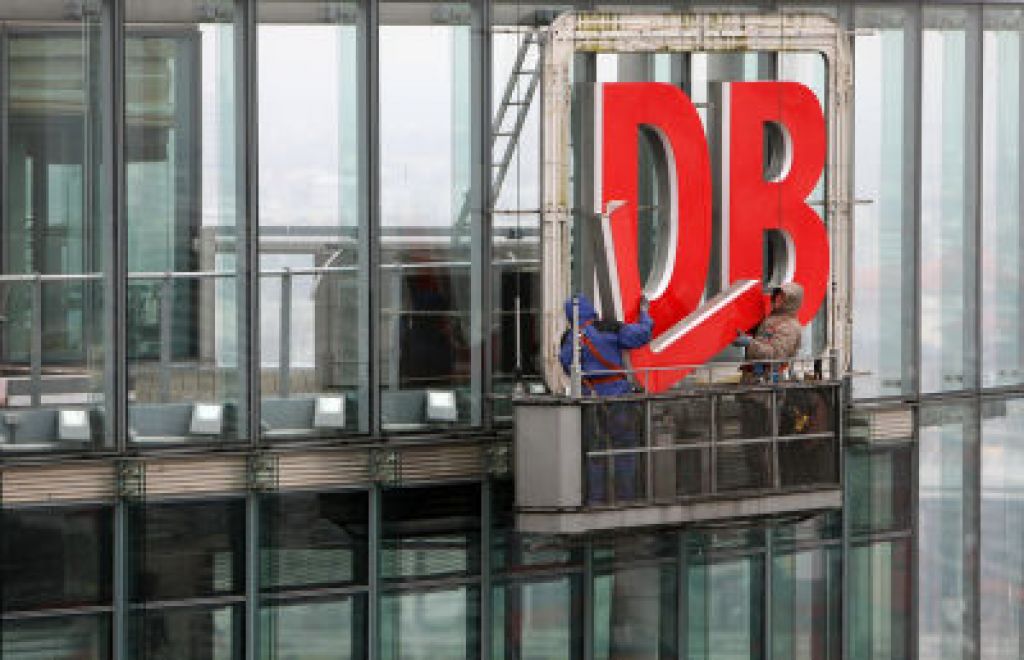 Deutsche Bahn ostaja »v megli«